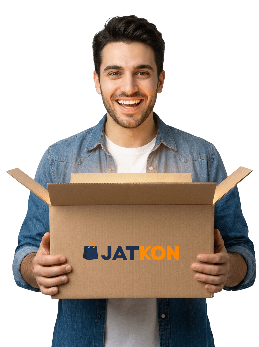 cliente-emocionado-abriendo-una-caja-de-envíos-de-jhatkon-iluminada-para-la-invitación-al-catálogo-general